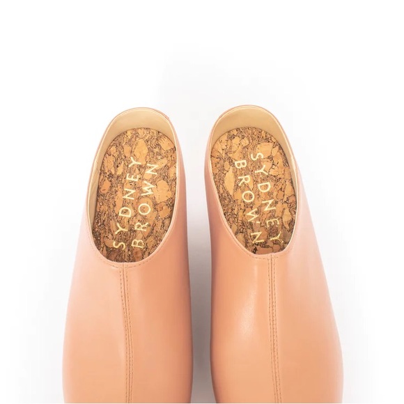 Sydney Brown Clog in Matte Iridescent size 37 EU / 7 US - Picture 8 of 8